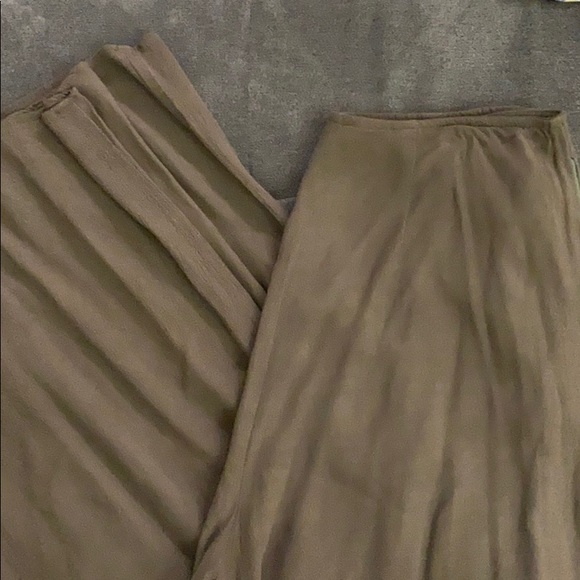 Wide Leg Olive Pant - Picture 5 of 8